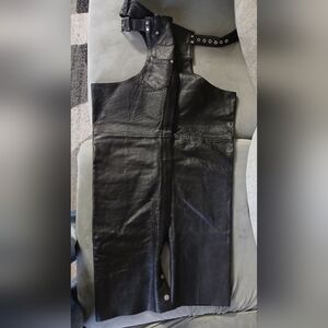 🎁🎄Holiday Specials✨️Leather Rider Womens Black Chaps Size Sm Gently Used